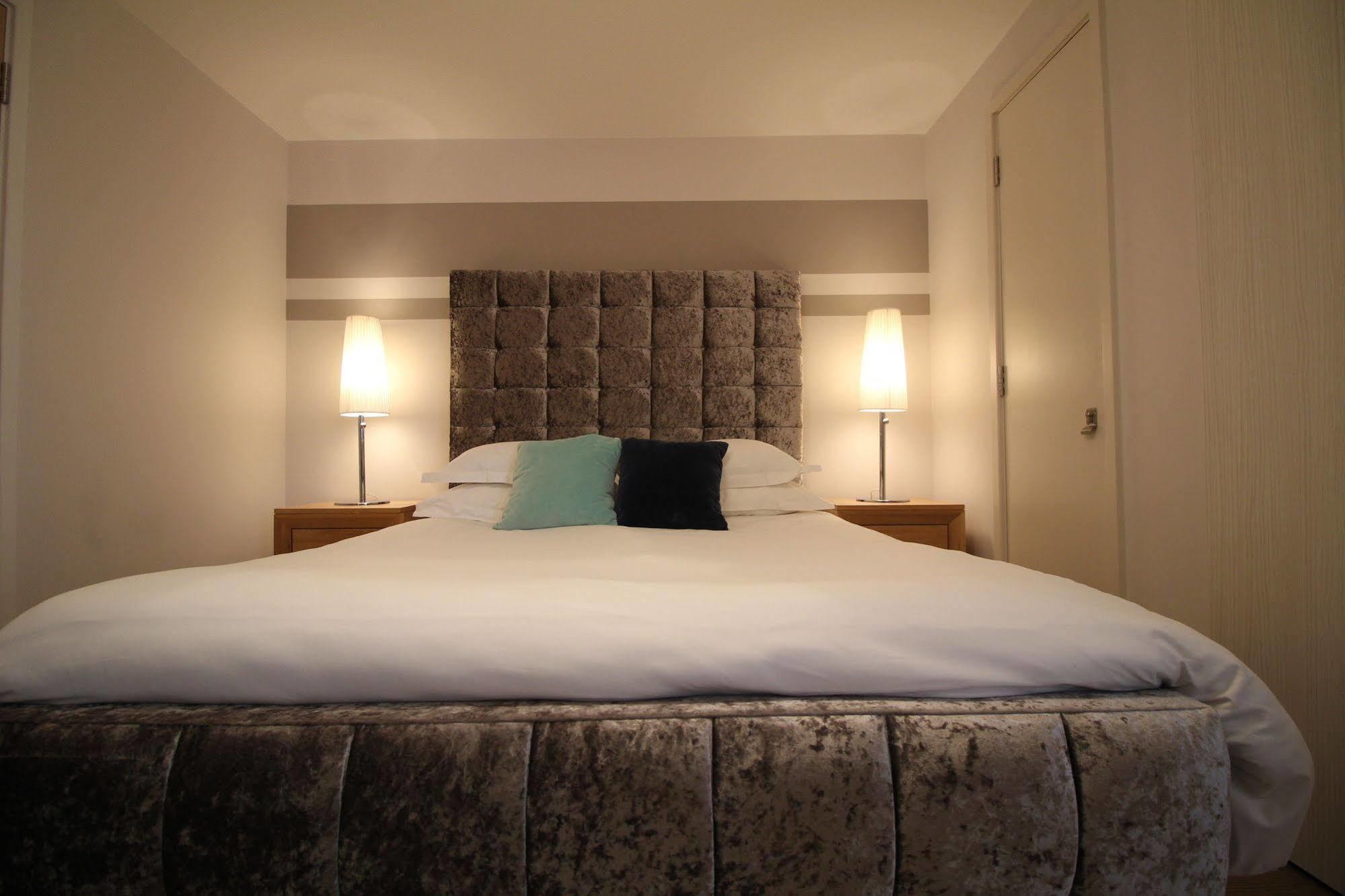 Lux Living Apartments - Florian House Cambridge  Ngoại thất bức ảnh